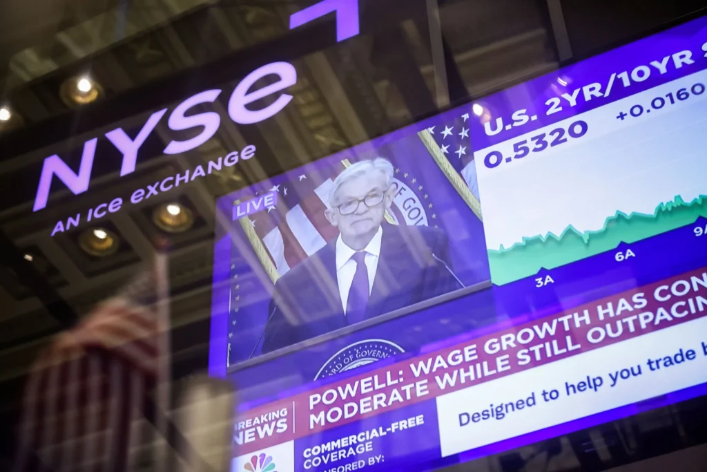s&p 500 pulls back after $16 trillion rally from april lows