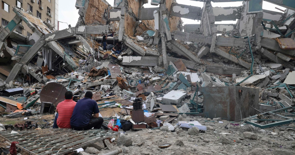Israel and Hamas Reach Historic Hostage Deal, Signaling a Fragile Step Toward Peace